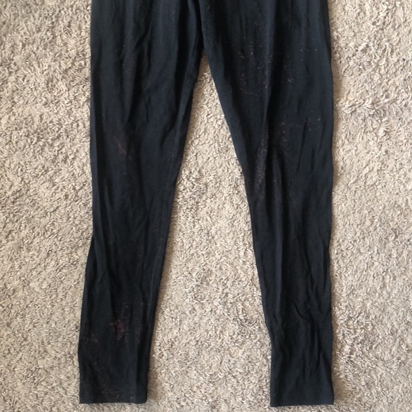 Victoria’s Secret Pink Black Bleach Splatter Fold-Over Waistband Yoga Leggings M - Picture 3 of 12